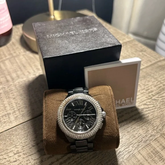 Michael Kors Black Ceramic Watch with Diamond Accent - Picture 5 of 8